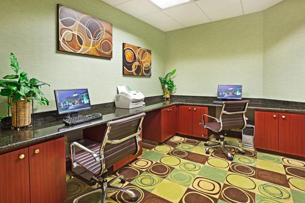 Holiday Inn Express Hotels & Suites Greenville-Spartanburg/Duncan By Ihg Esterno foto